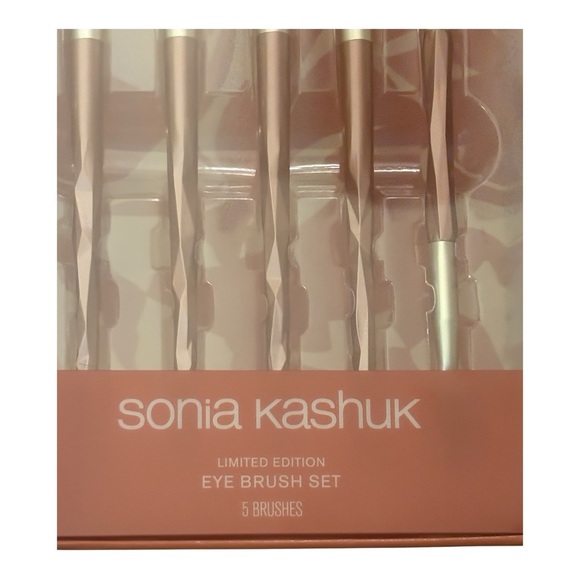 Sonia Kashuk Limited Edition Eye Brush Set – 5 Brushes - Picture 3 of 10